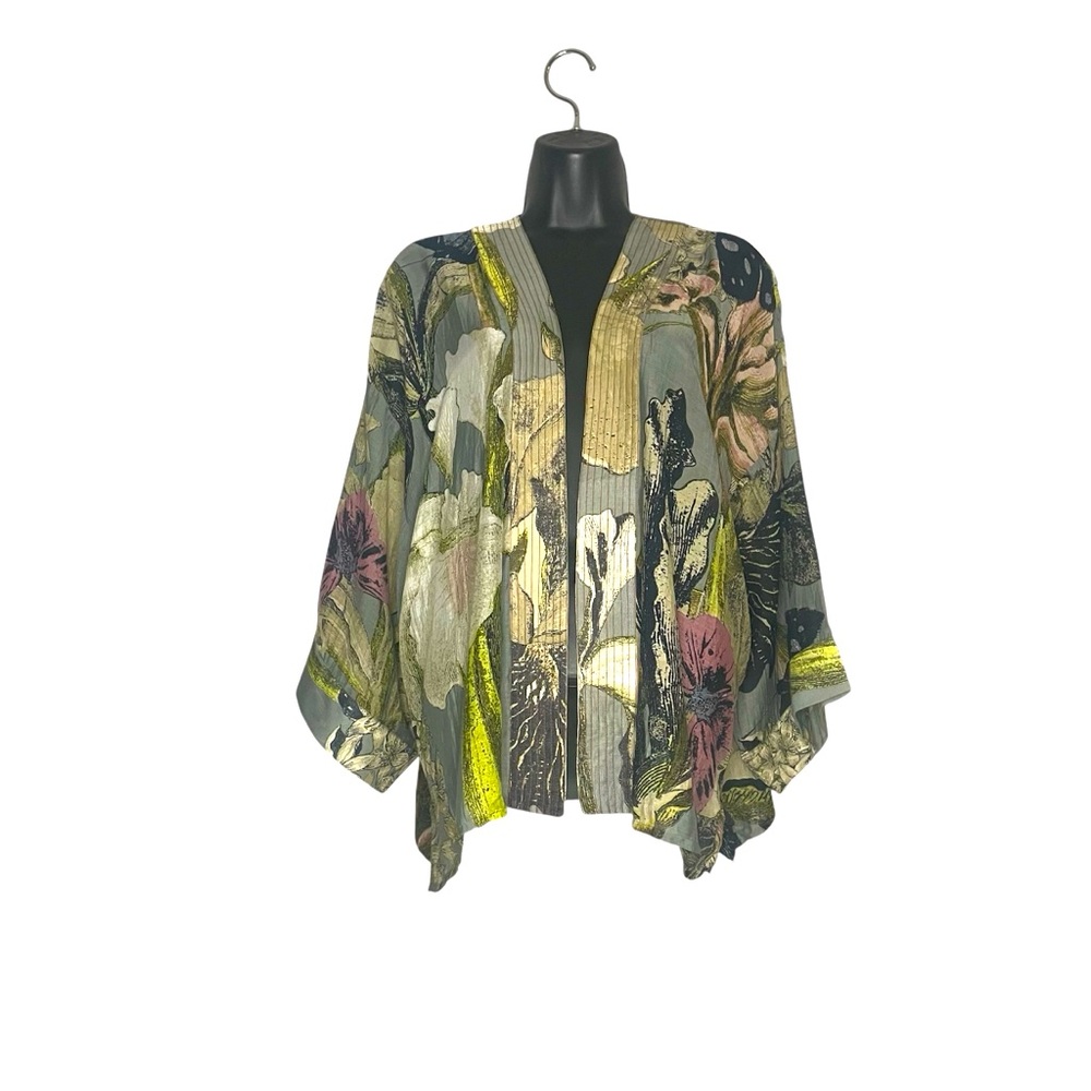 One Hundred Stars Iris Kimono - Picture 12 of 12